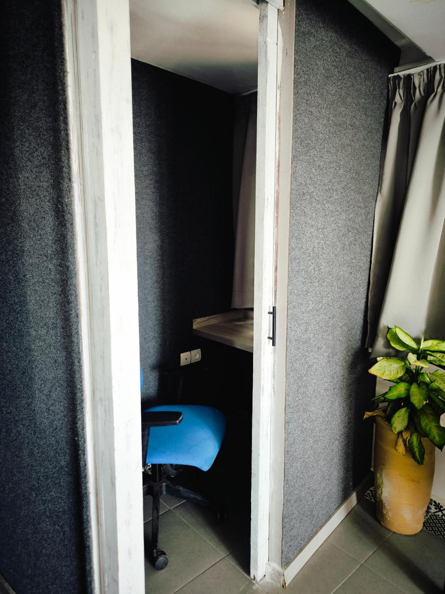 Bigblue Surf Hostel & Coworking Space - Taghazout (Adults Only) Azazoul Exterior foto